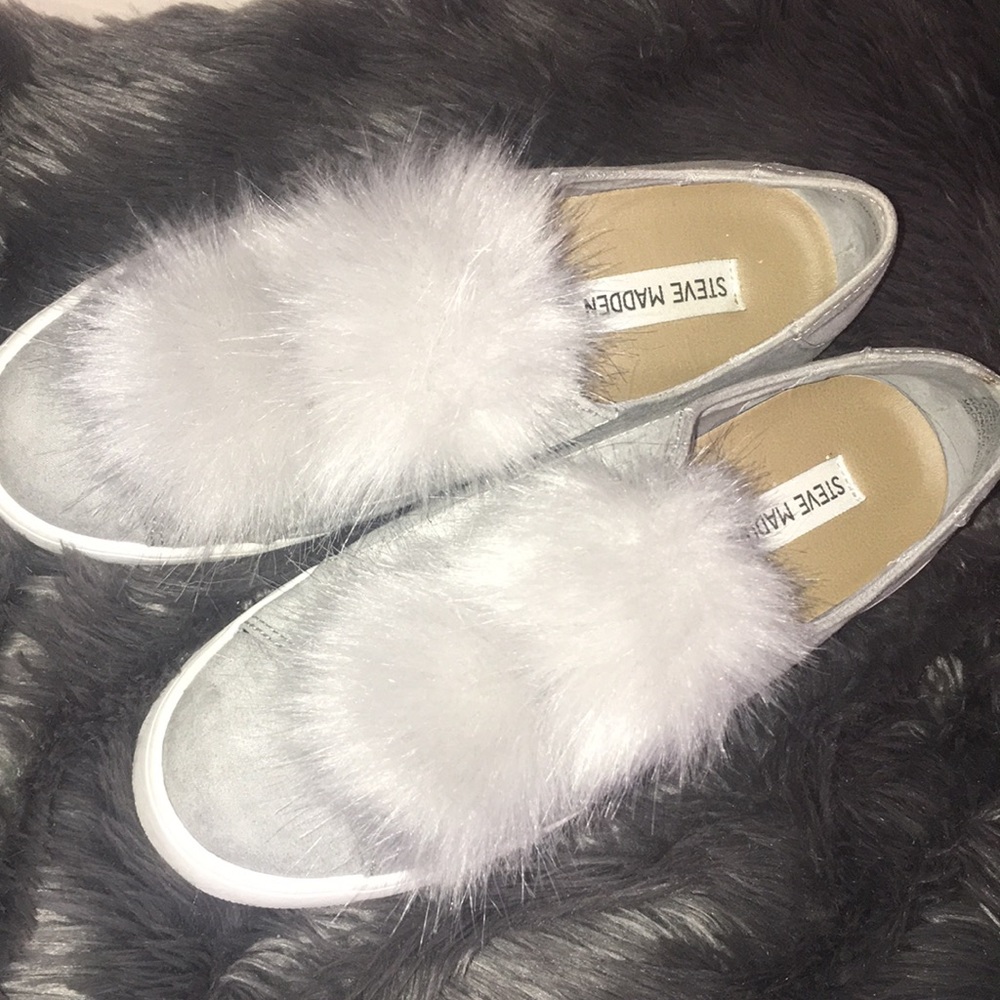 Steve Madden grey fur slides